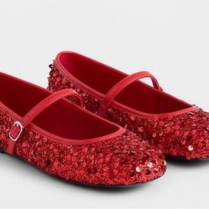 Ruby Red Sparkling Mary Jane Shoes. Size 5 girls/7 woman’s.